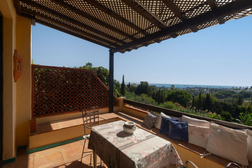 Detached Villa Elviria Málaga - image 14