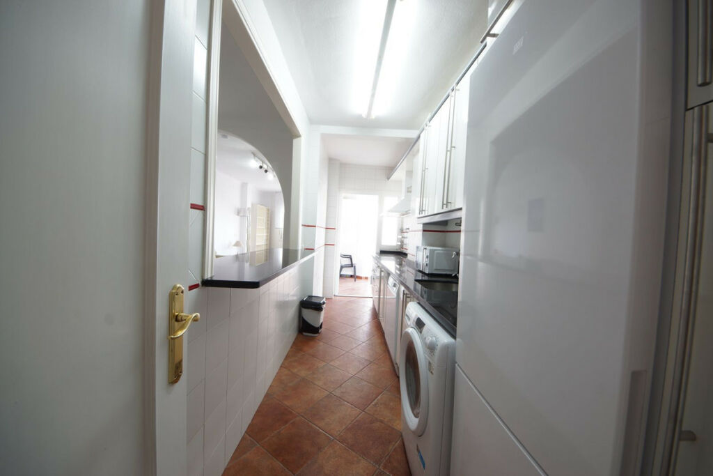 Middle Floor Apartment San Pedro de Alcántara Málaga - image 17