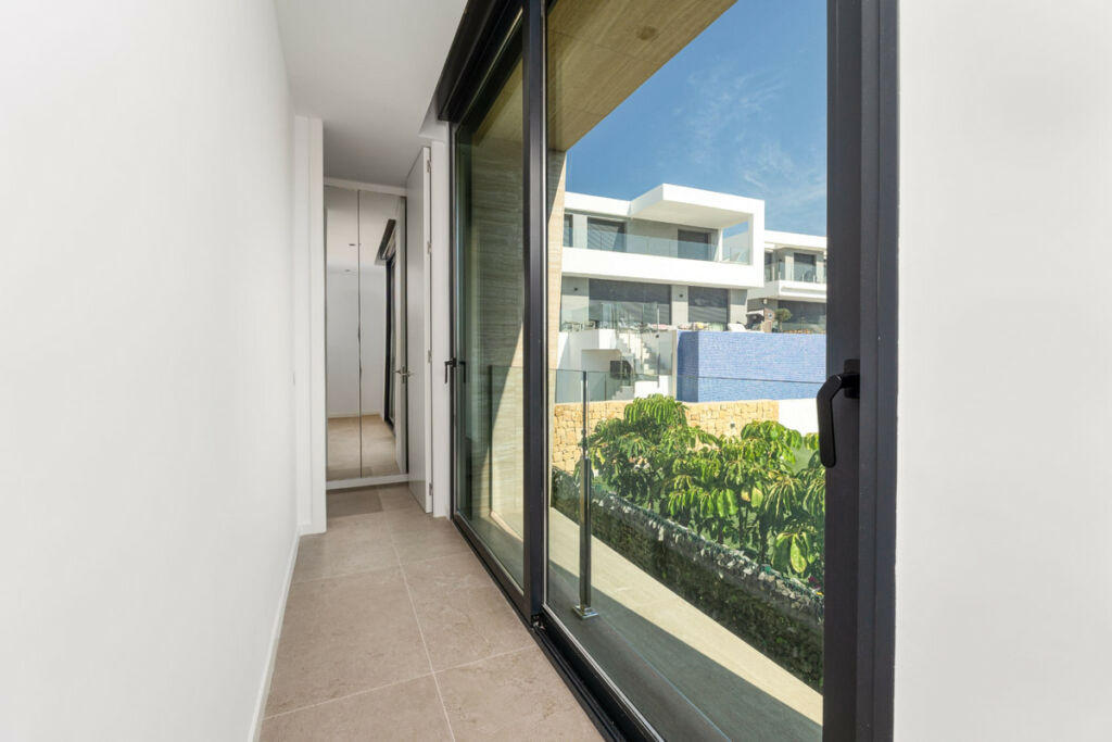Detached Villa Finestrat Alicante - image 17