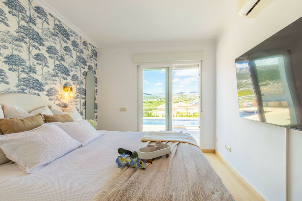 Townhouse Calpe Alicante - image 18