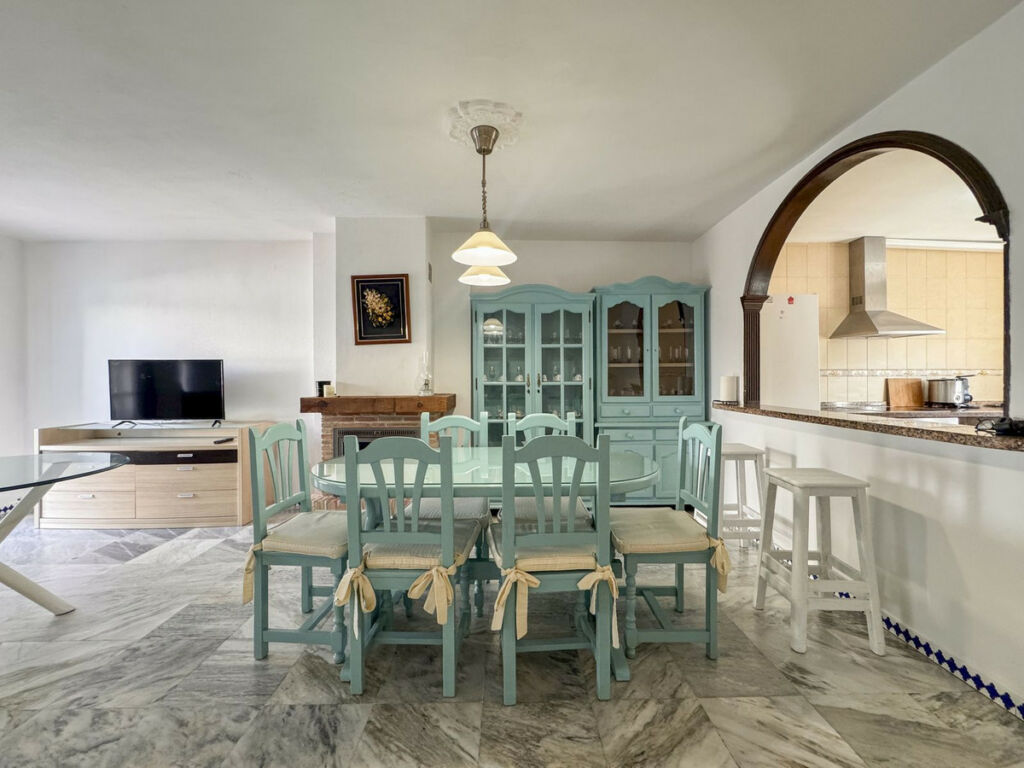 Townhouse Manilva Málaga - image 11