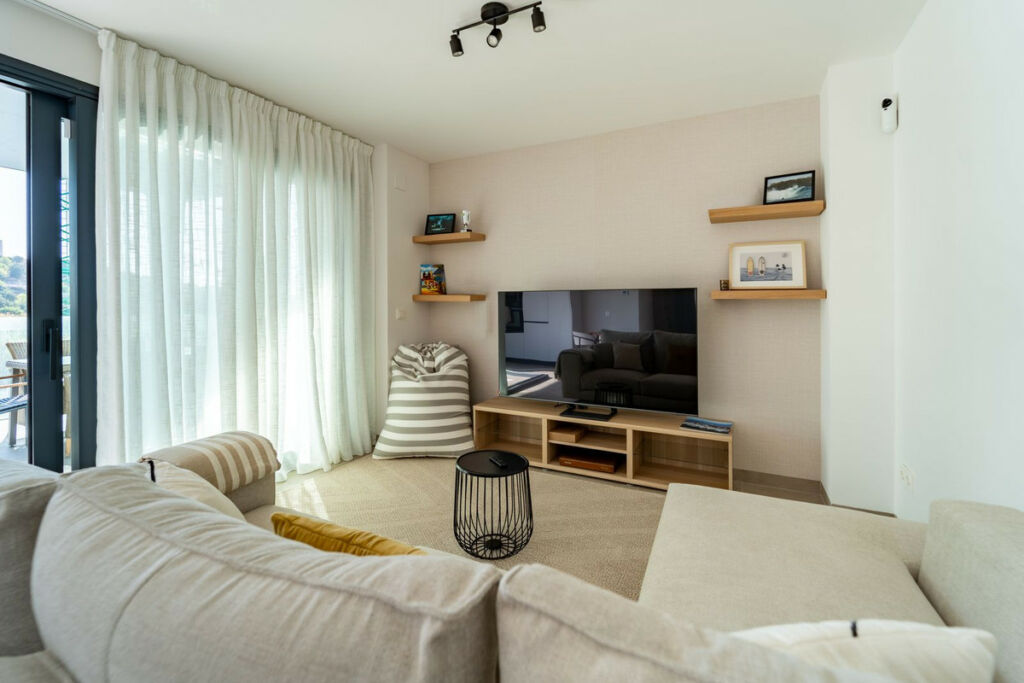 Middle Floor Apartment Fuengirola Málaga - image 17