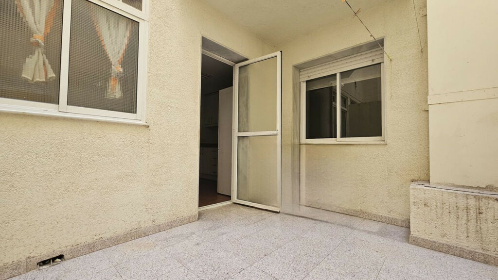 Middle Floor Apartment Fuengirola Málaga - image 17