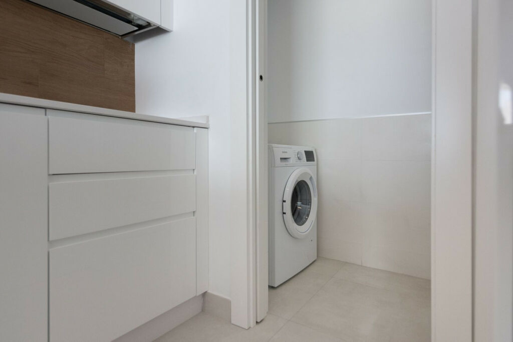 Middle Floor Apartment Altos de los Monteros Málaga - image 17