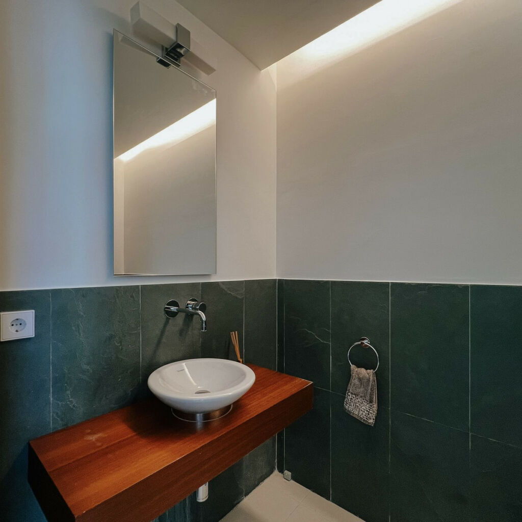 Townhouse Sierra Blanca Málaga - image 17