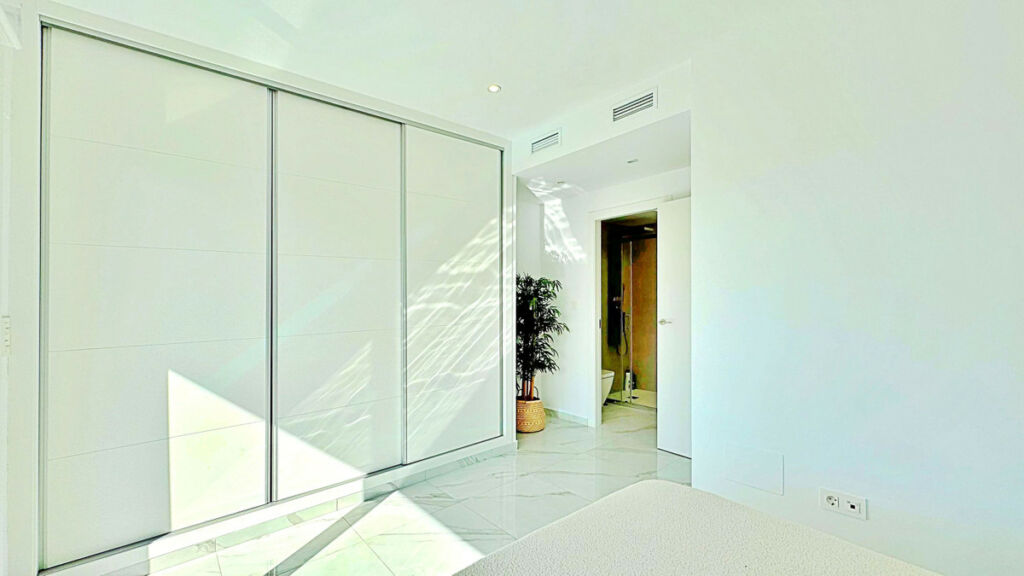 Townhouse Los Balcones Alicante - image 17