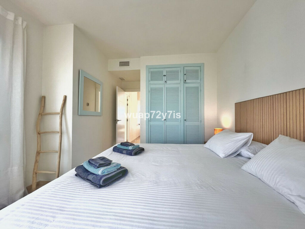 Penthouse Costalita Málaga - image 17