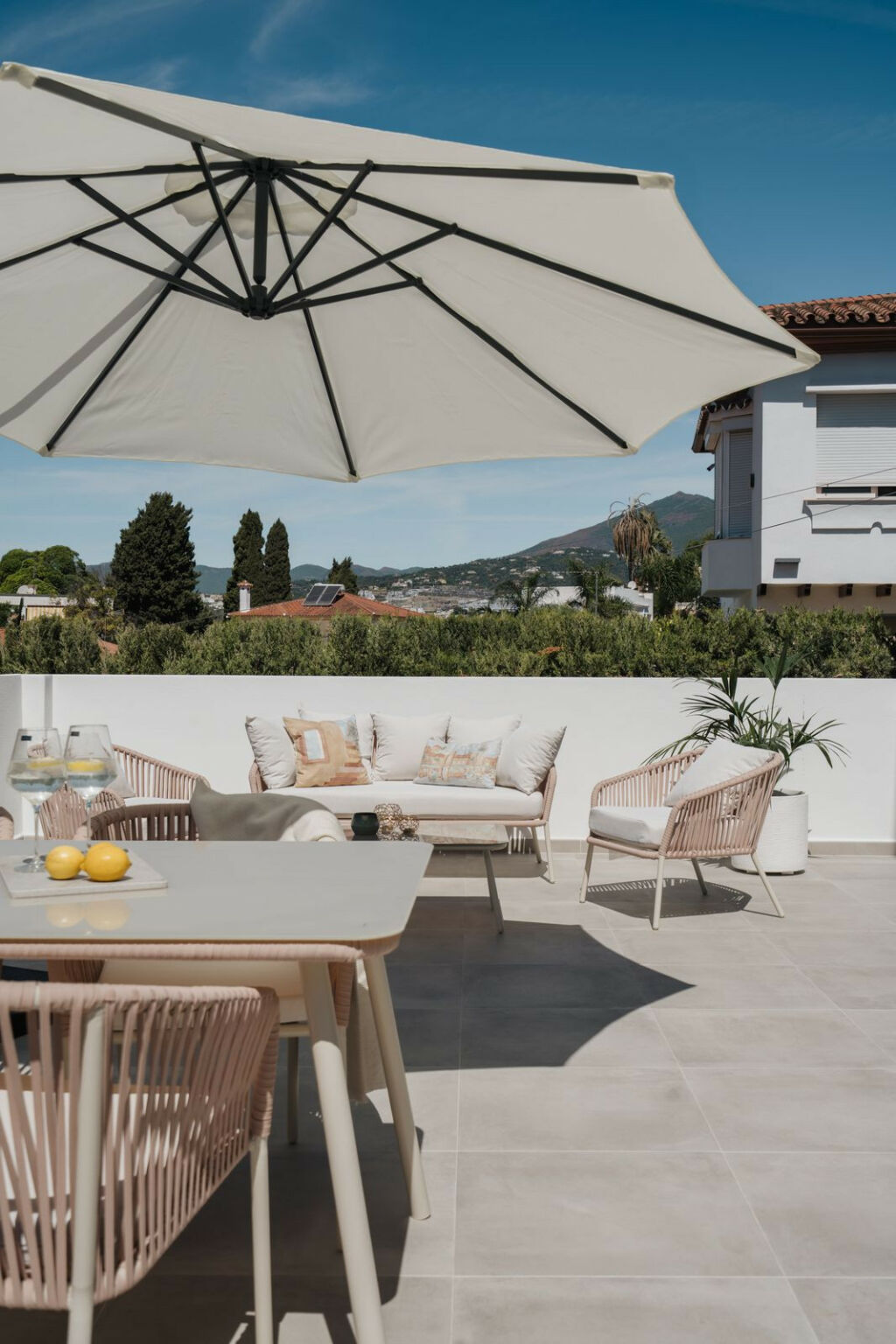 Detached Villa Nueva Andalucía Málaga - image 17