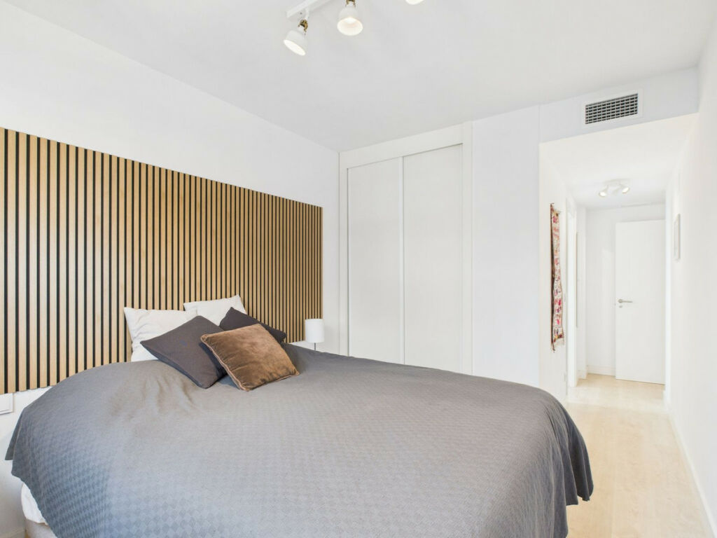 Middle Floor Apartment Estepona Málaga - image 17