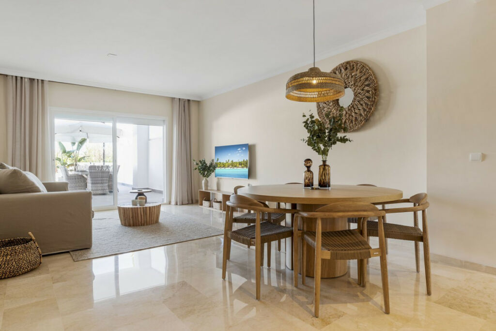 Ground Floor Apartment Estepona Málaga - image 17