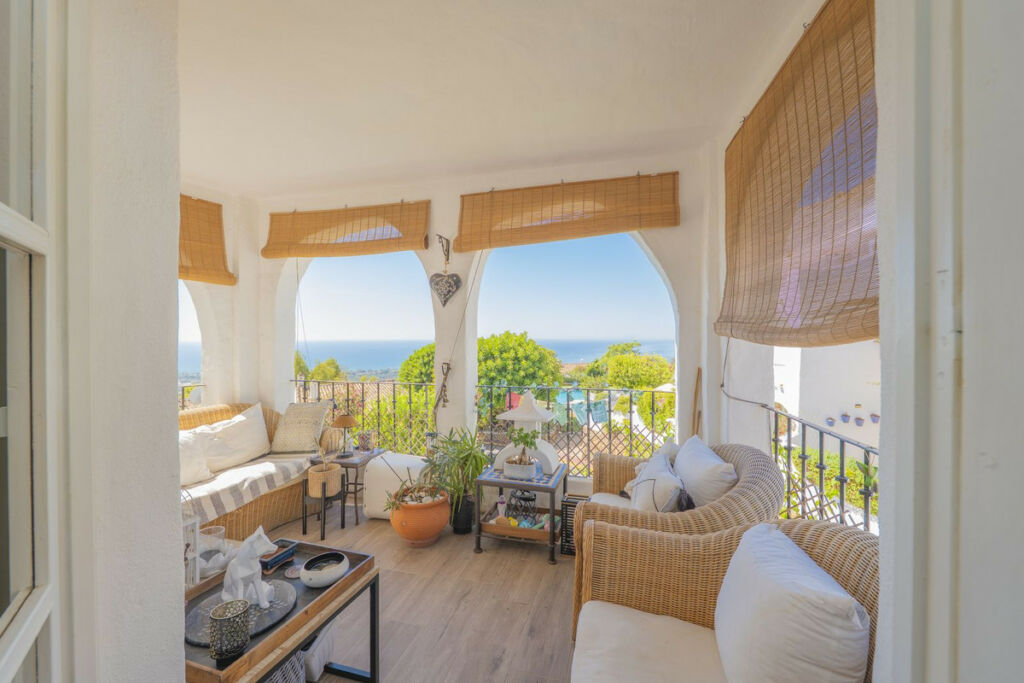 Middle Floor Apartment Altos de los Monteros Málaga - image 17