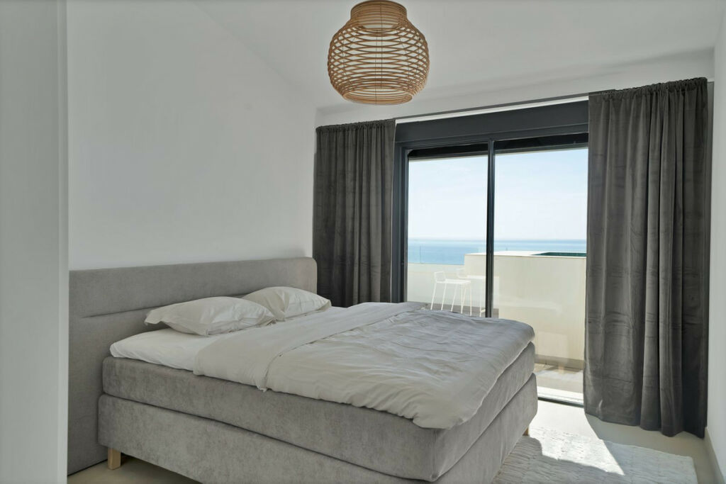 Penthouse Fuengirola Málaga - image 17