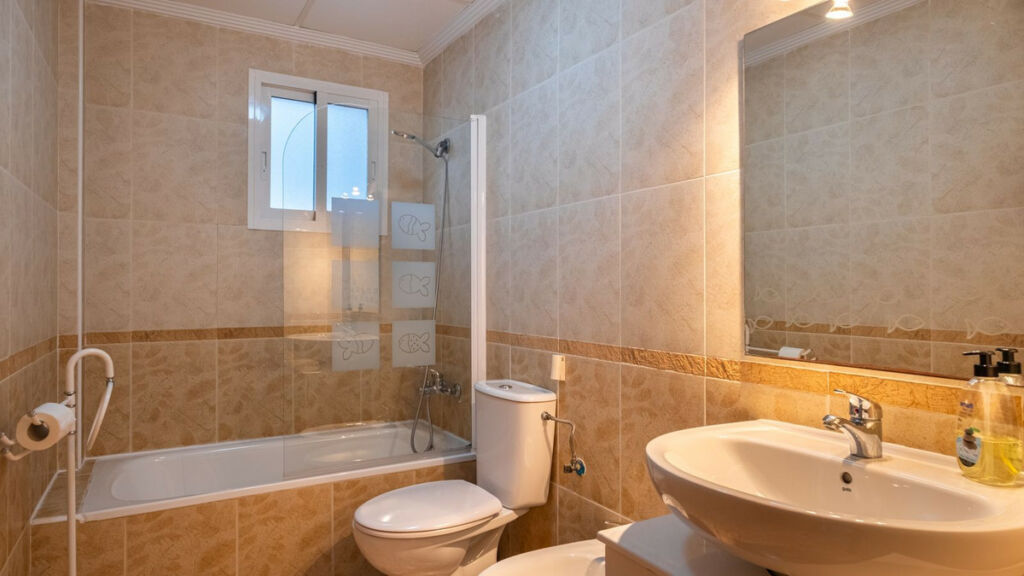 Ground Floor Apartment Punta Prima Alicante - image 17