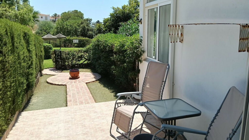 Ground Floor Apartment El Faro Málaga - image 17