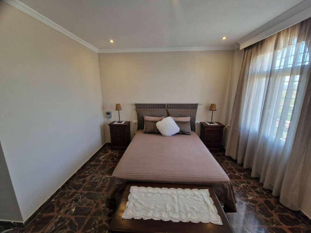 Detached Villa Alhaurín de la Torre Málaga - image 17