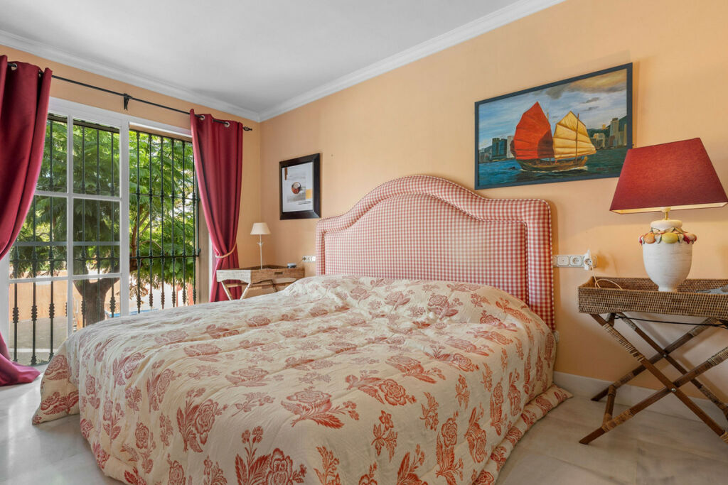 Ground Floor Apartment Monte Halcones Málaga - image 17