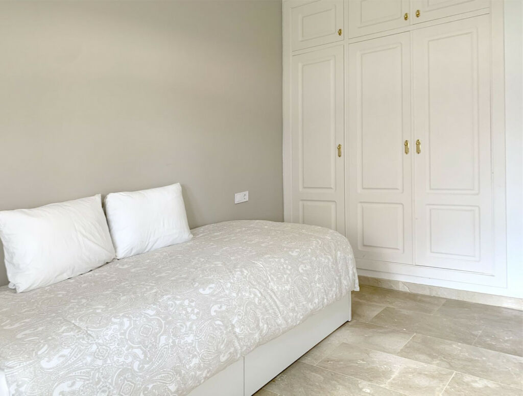Ground Floor Apartment Selwo Málaga - image 17