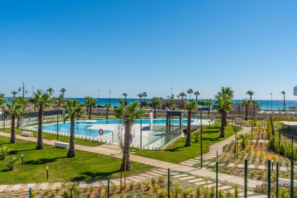 Middle Floor Apartment Torremolinos Málaga - image 17