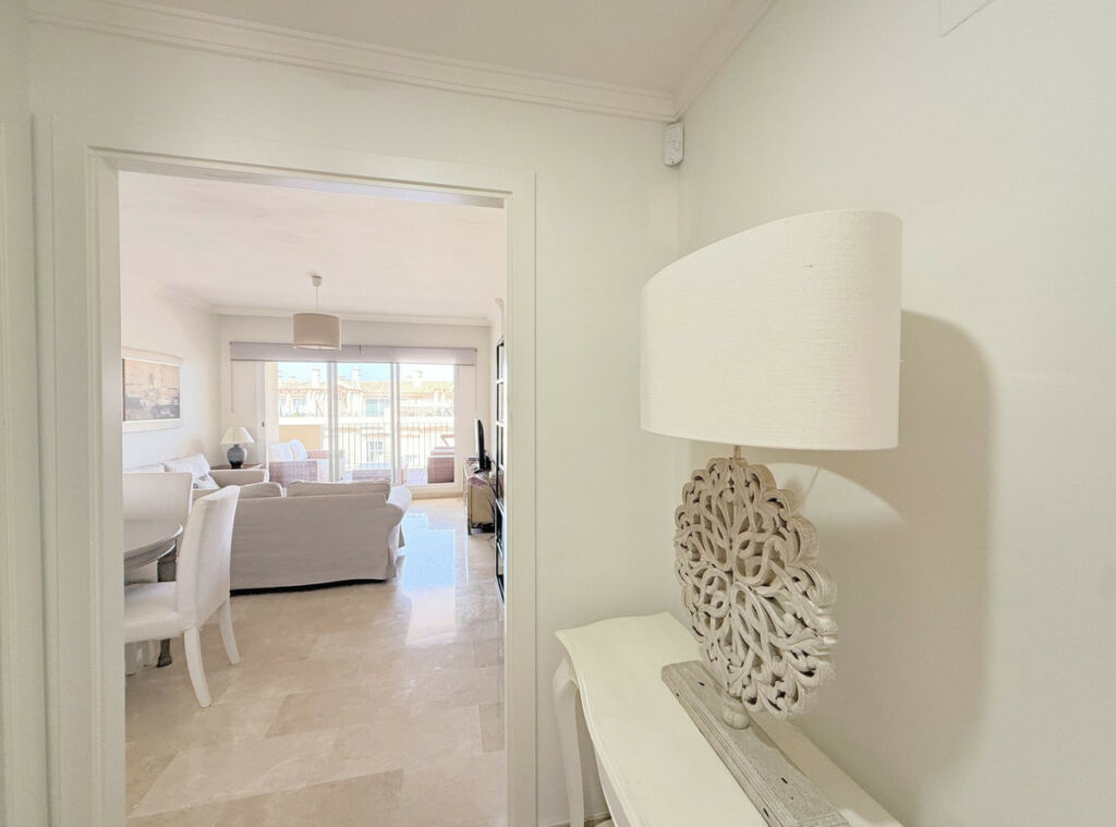 Ground Floor Apartment La Duquesa Málaga - image 17