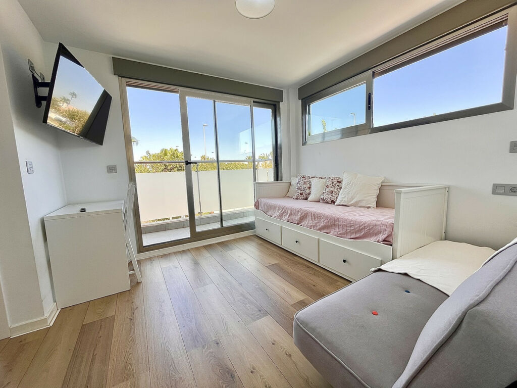 Detached Villa Pilar de la Horadada Alicante - image 17