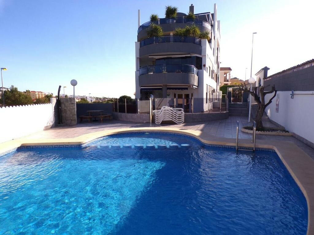 Ground Floor Apartment Villamartin Alicante - image 18