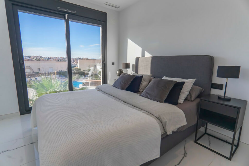 Detached Villa Ciudad Quesada Alicante - image 18
