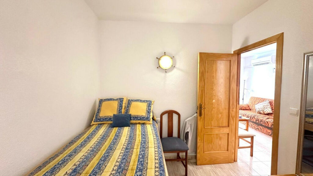 Middle Floor Apartment Playa Del Cura Alicante - image 18