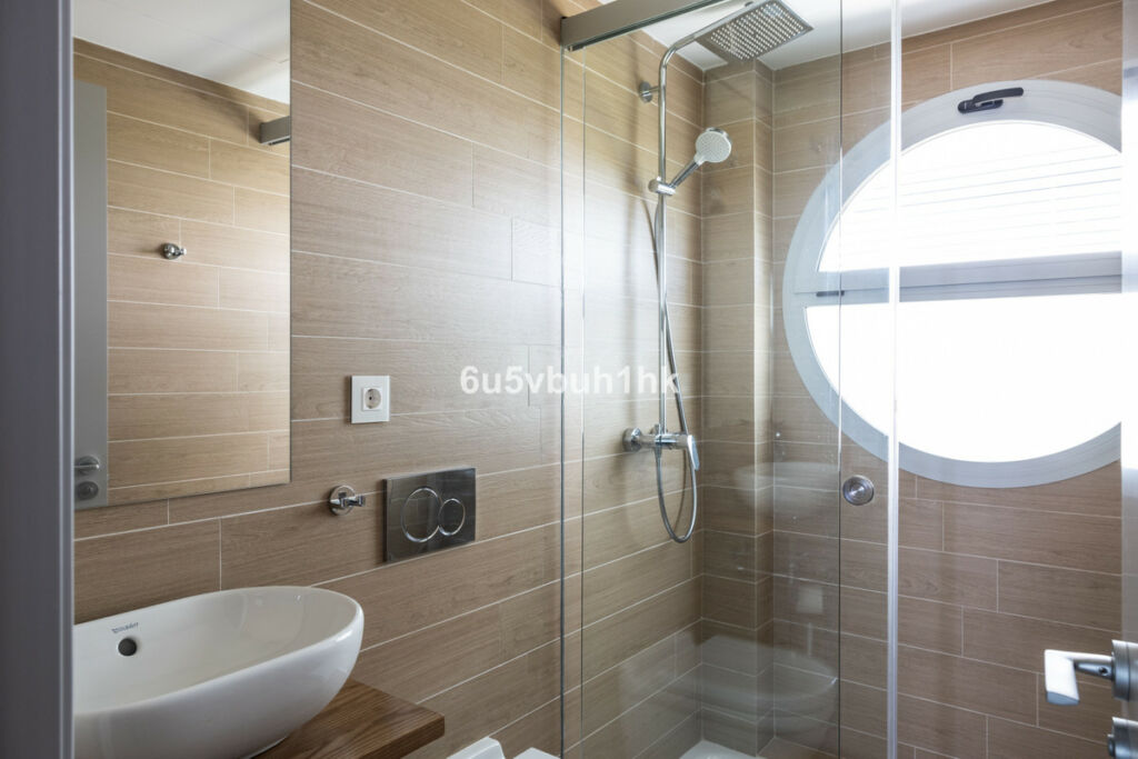 Penthouse Fuengirola Málaga - image 18