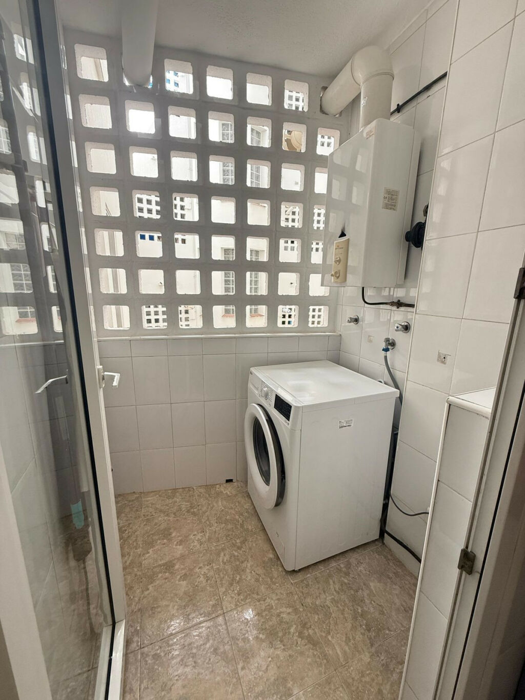 Middle Floor Apartment Nueva Andalucía Málaga - image 18