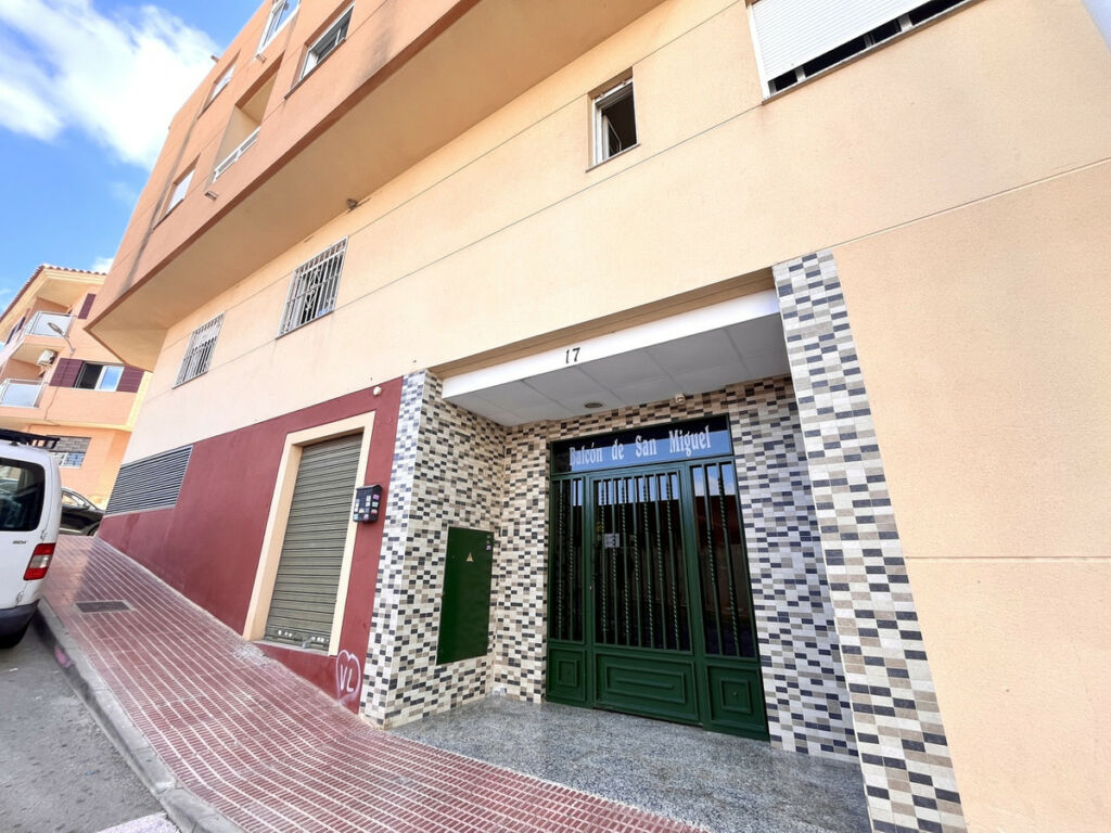 Middle Floor Apartment San Miguel de Salinas Alicante - image 18