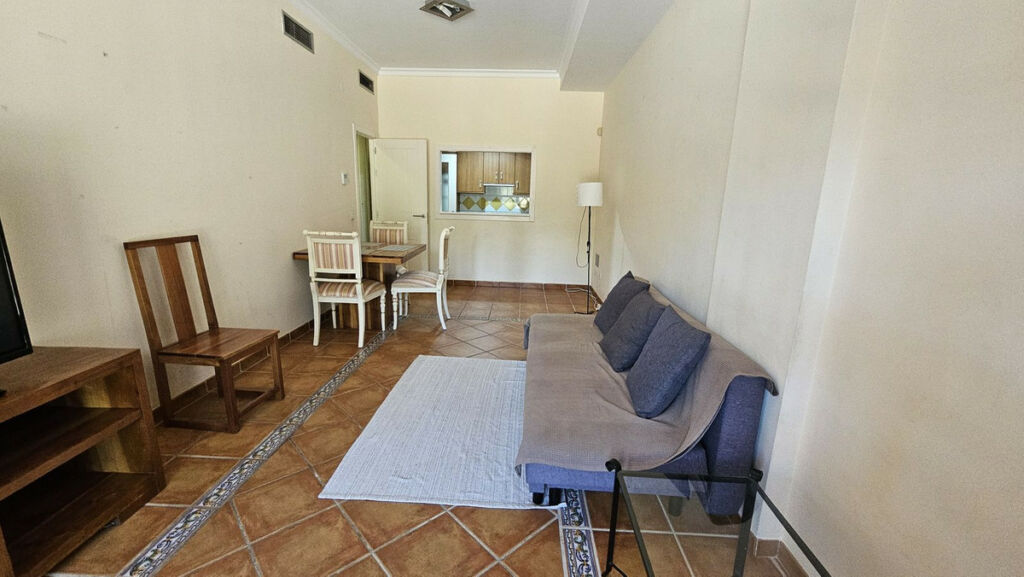 Middle Floor Apartment Estepona Málaga - image 18