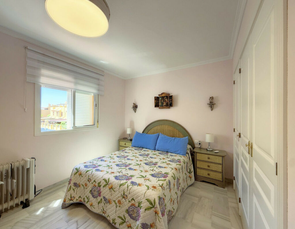 Townhouse Casares Playa Málaga - image 18