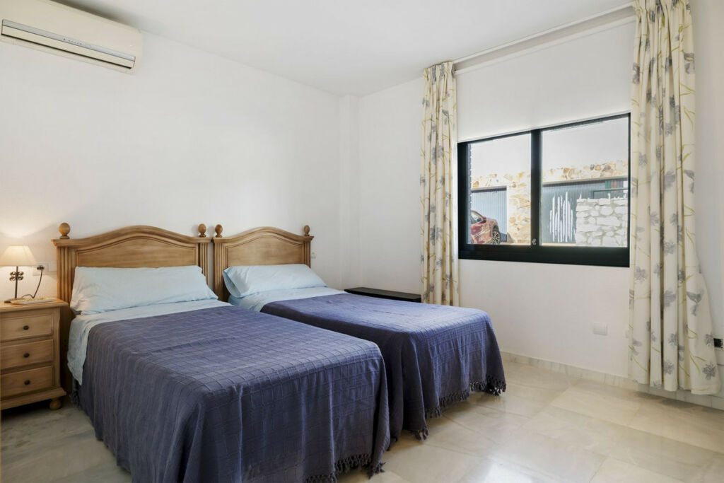 Semi-Detached House Benalmadena Pueblo Málaga - image 18