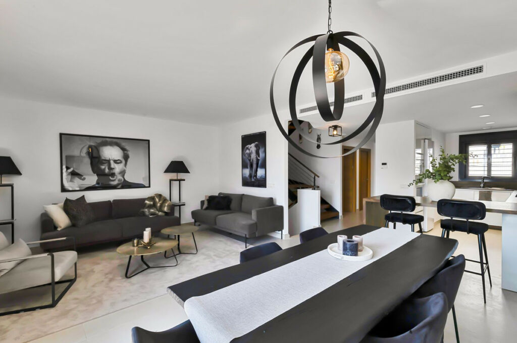 Townhouse Fuengirola Málaga - image 4