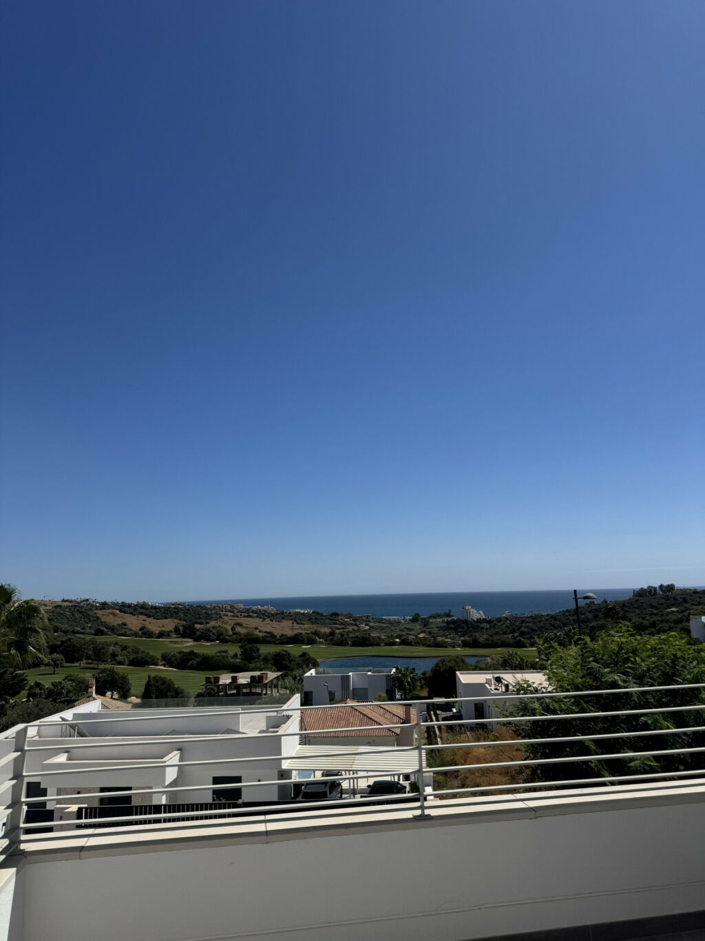 Middle Floor Apartment Estepona Málaga - image 18