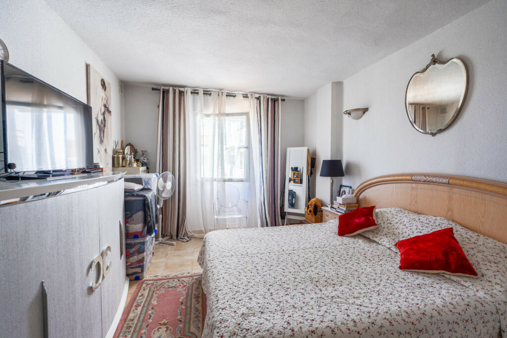 Middle Floor Apartment Atalaya Málaga - image 18