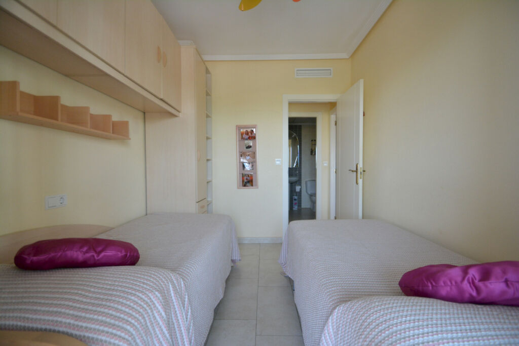 Middle Floor Apartment Guardamar del Segura Alicante - image 18