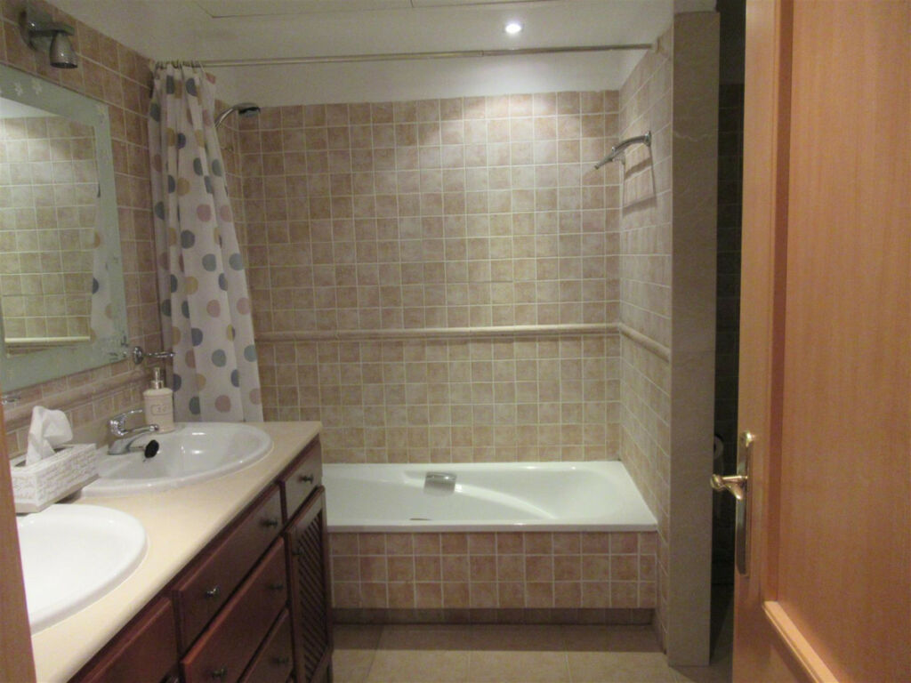 Townhouse Guadalmina Alta Málaga - image 18