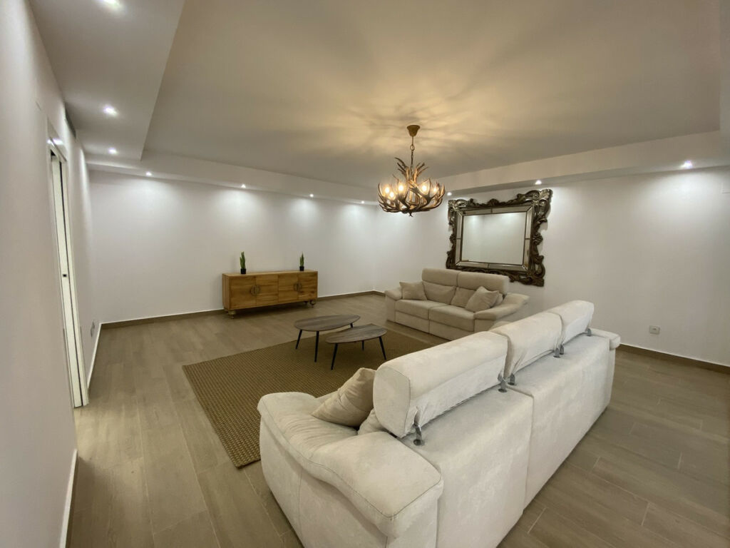 Detached Villa Dehesa de Campoamor Alicante - image 18