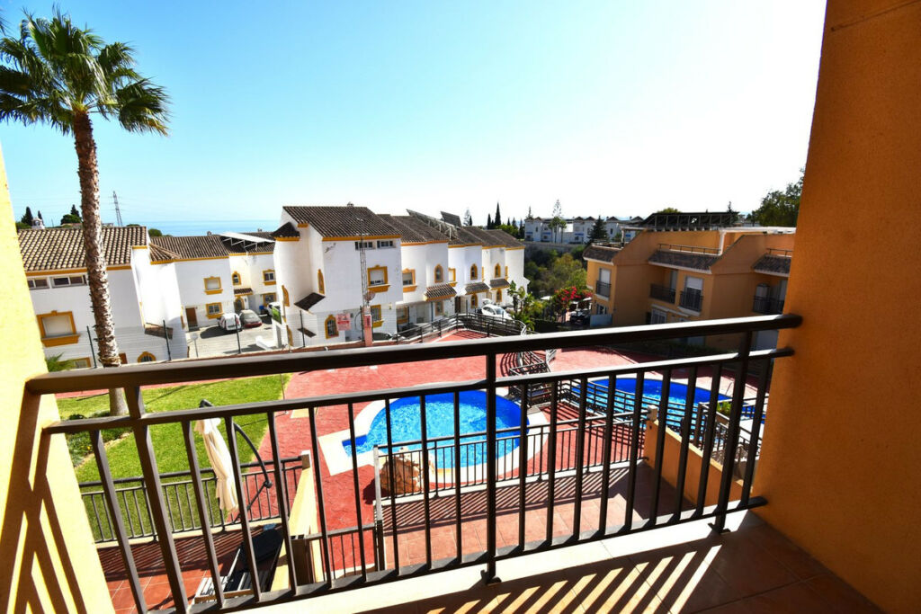 Townhouse Fuengirola Málaga - image 18