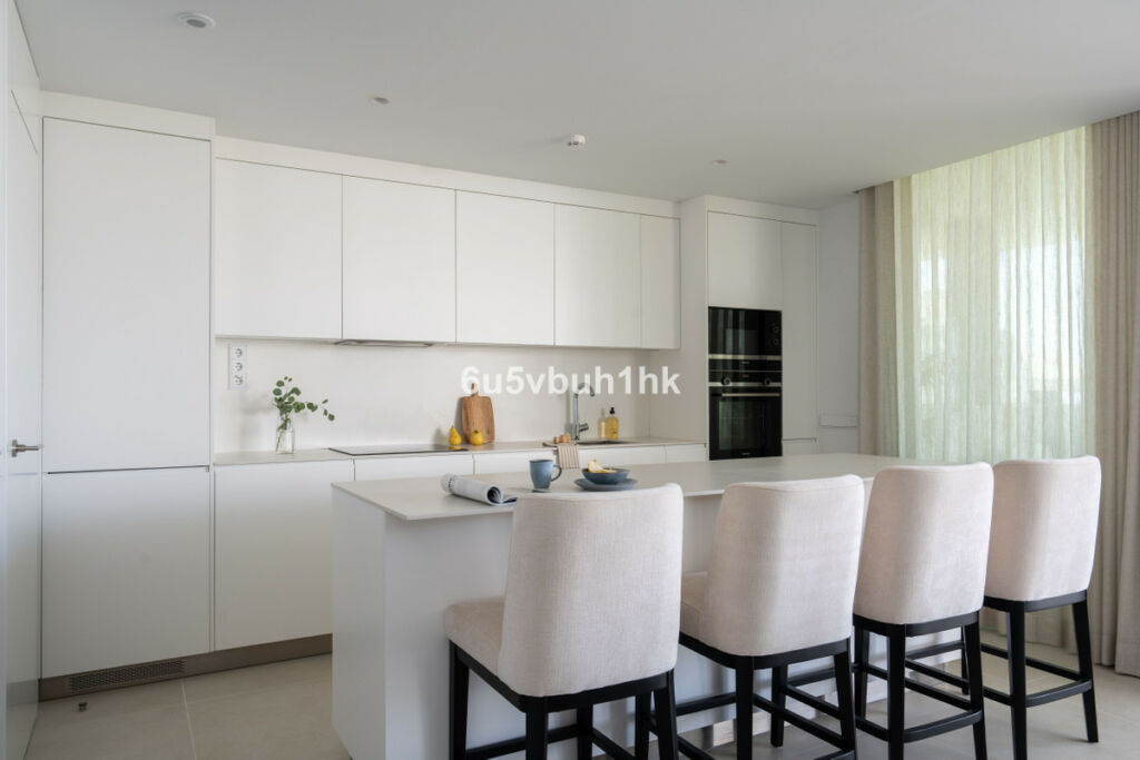 Middle Floor Apartment Fuengirola Málaga - image 18