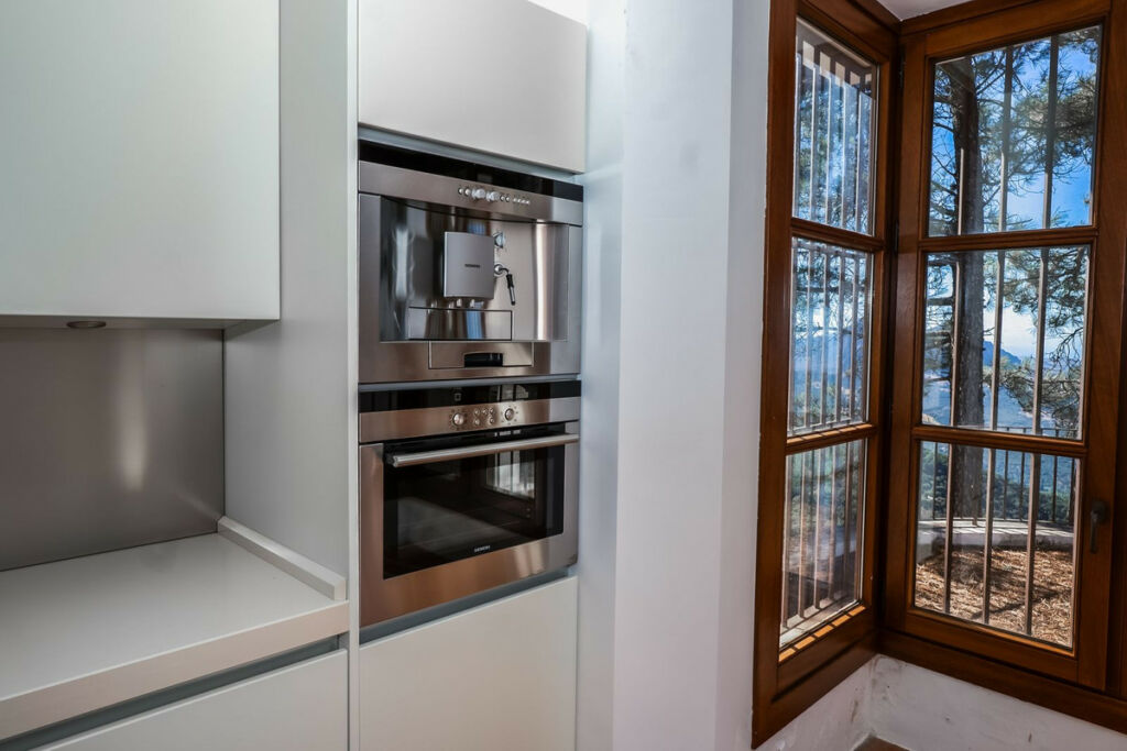 Detached Villa Gaucín Málaga - image 17