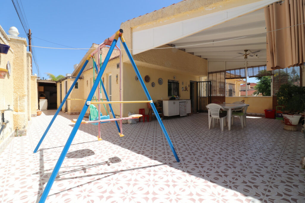 Detached Villa Ciudad Quesada Alicante - image 18