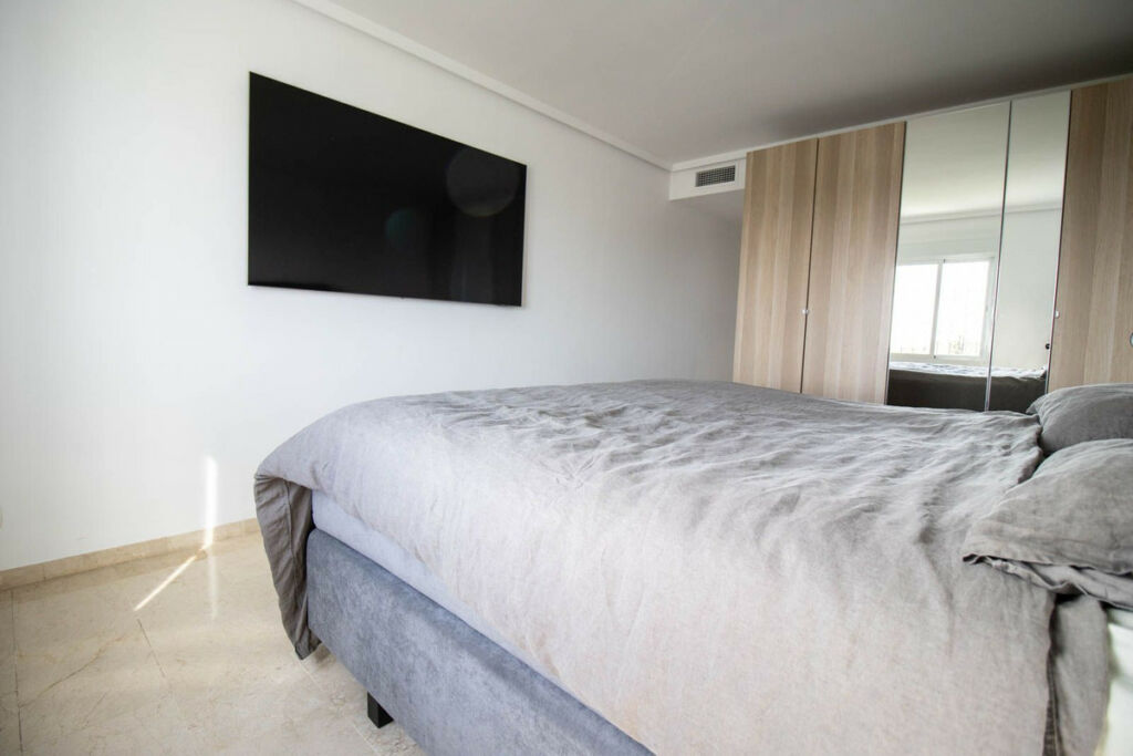 Penthouse Nueva Andalucía Málaga - image 18