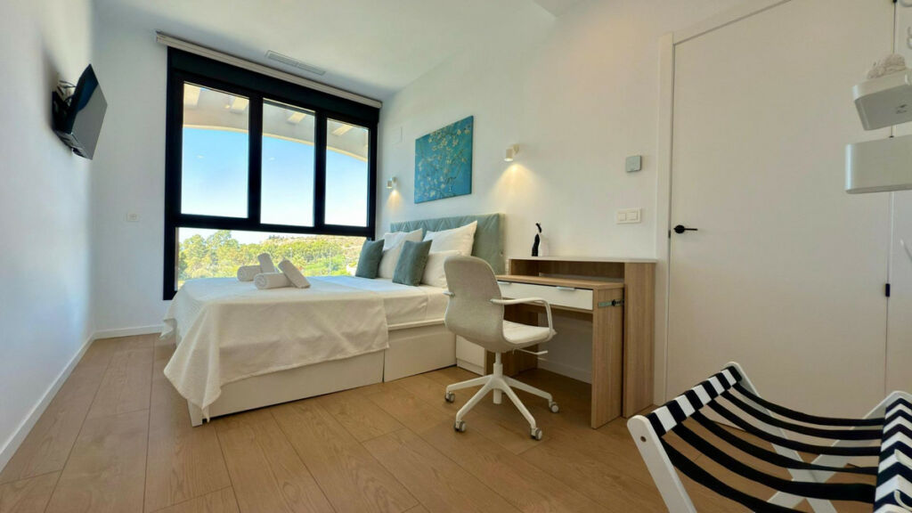 Middle Floor Apartment Villajoyosa Alicante - image 18