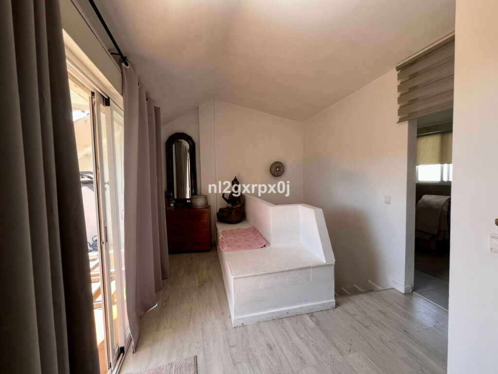 Penthouse Duplex Ojén Málaga - image 18