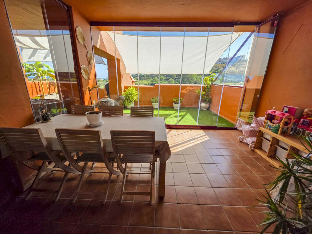 Middle Floor Apartment La Duquesa Málaga - image 18