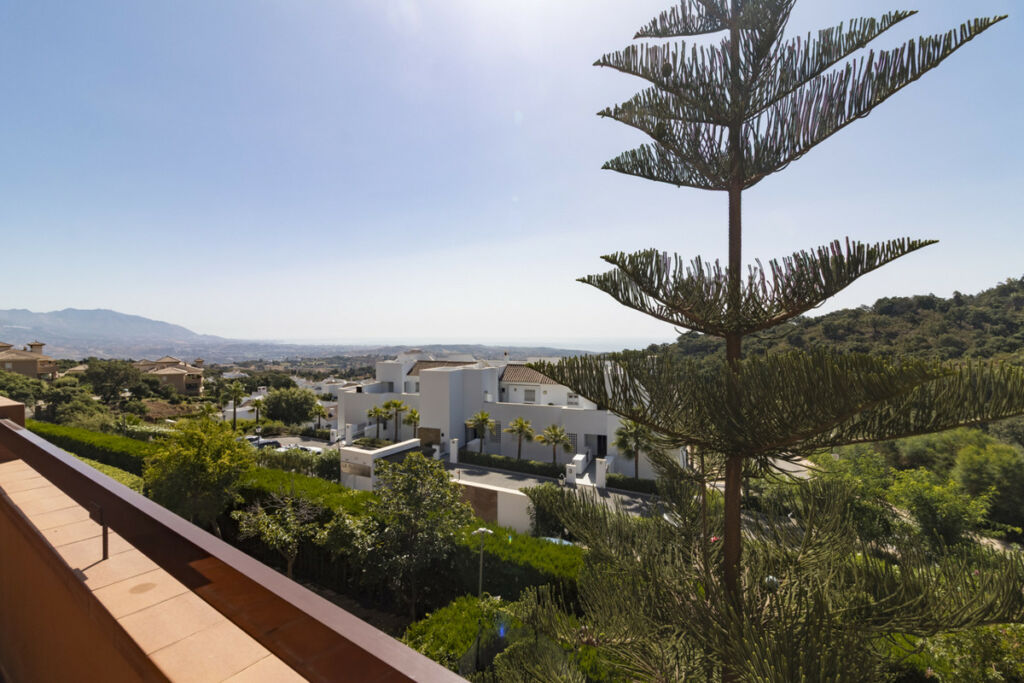 Middle Floor Apartment La Mairena Málaga - image 18