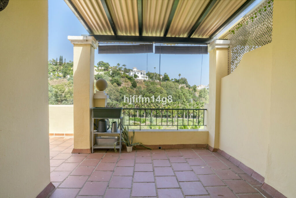 Middle Floor Apartment Benahavís Málaga - image 18