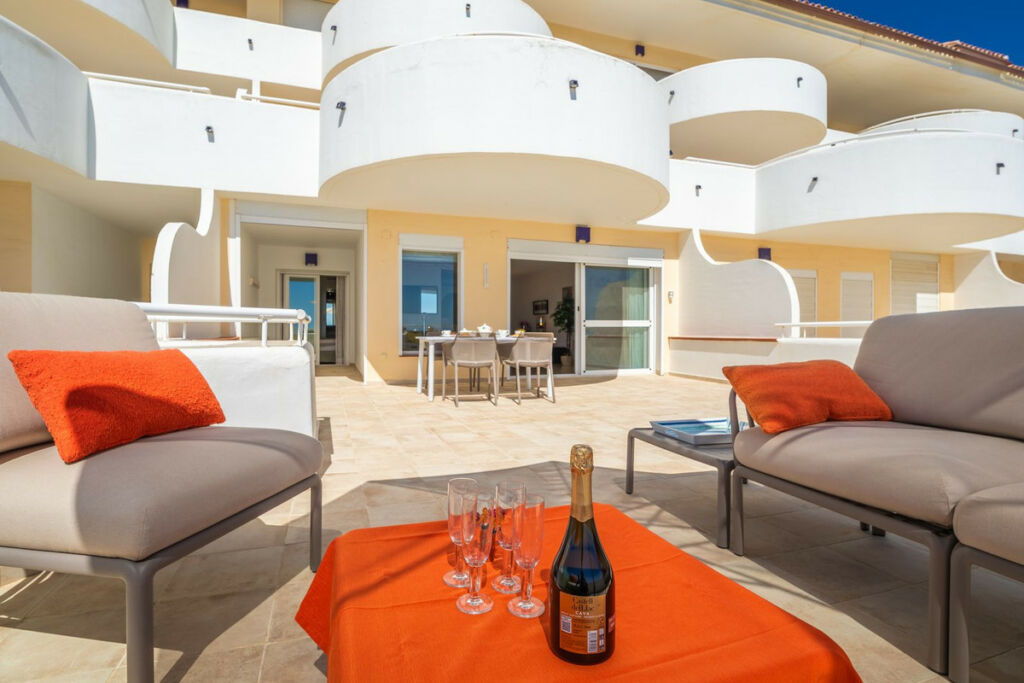 Ground Floor Apartment Estepona Málaga - image 18